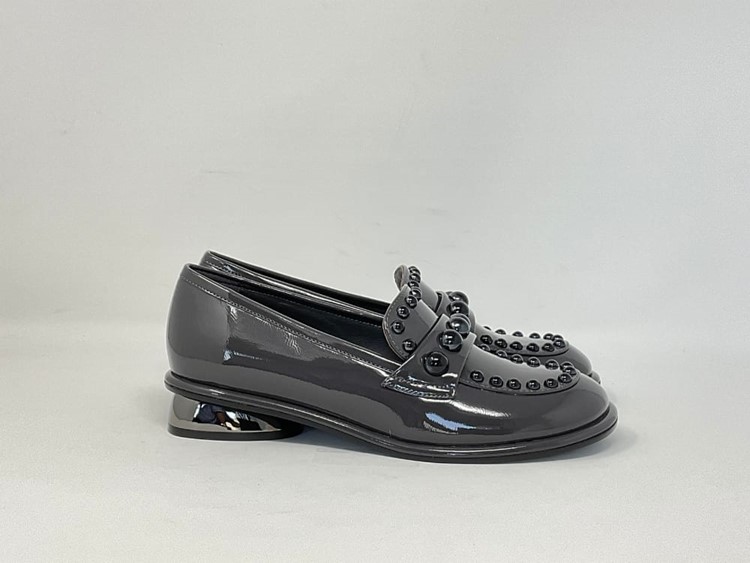 SJ502Q - JEANNOT Mocassino vernice borchie