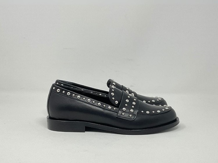 A2047 NE - NAPOLEONI Mocassino pelle borchie