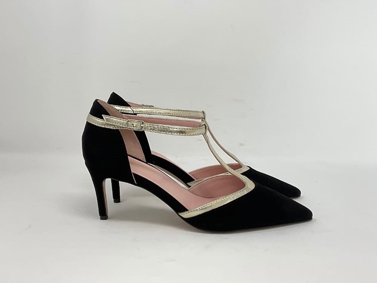 1680 CAMOSCIO - ANNA F T / bar camoscio h. 7