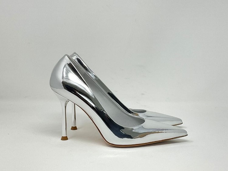 MUSA 24 - SERGIO LEVANTESI Decollete' specchio h.90