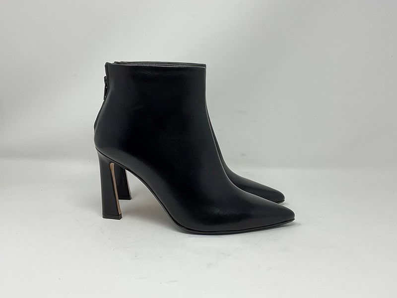 9804 - ANNA F Tronchetto pelle