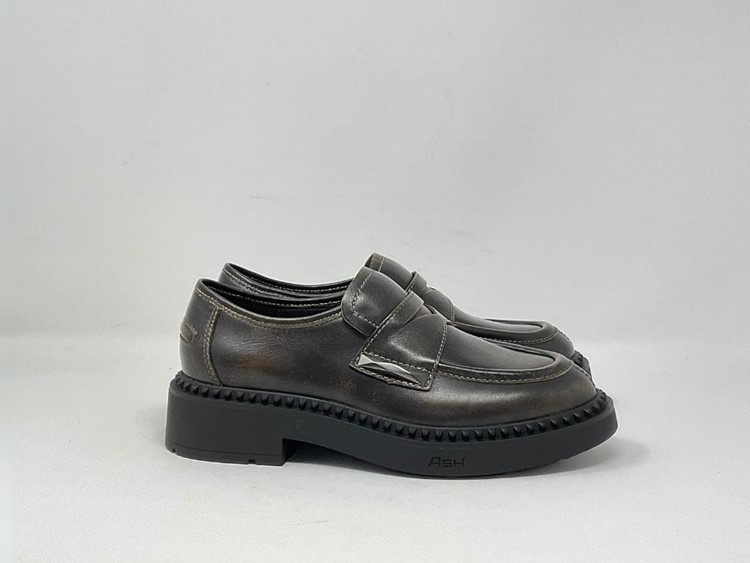 F24-M-139250-005 - ASH Mocassino pelle medusa