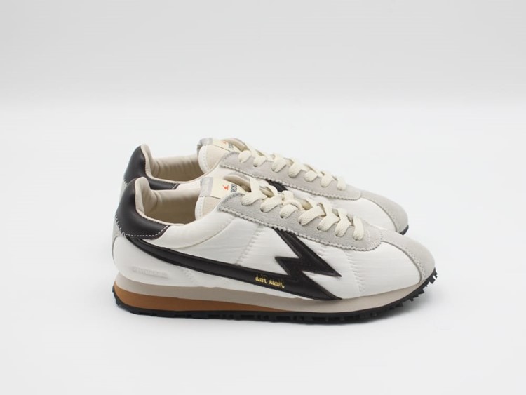 FL081W - MOA Sneakers nylon