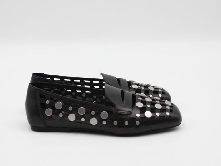 SS26-M-152702-001 - ASH Moc. bali pelle borchie