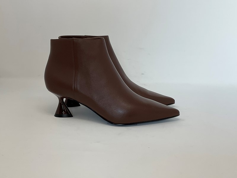 PJ593F - JEANNOT Tronch pelle h 60