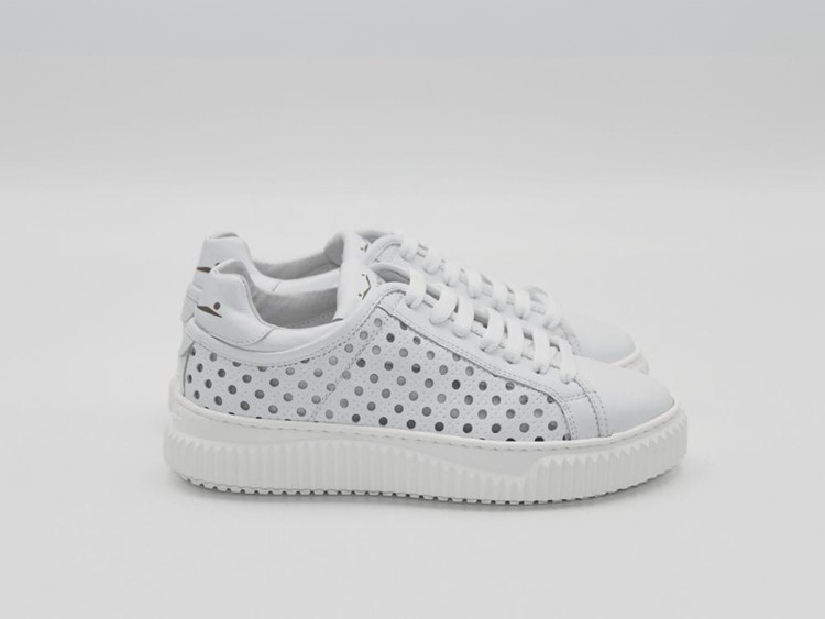 0012018302.030N01 - VOILE BLANCHE Sneaker herika perforated