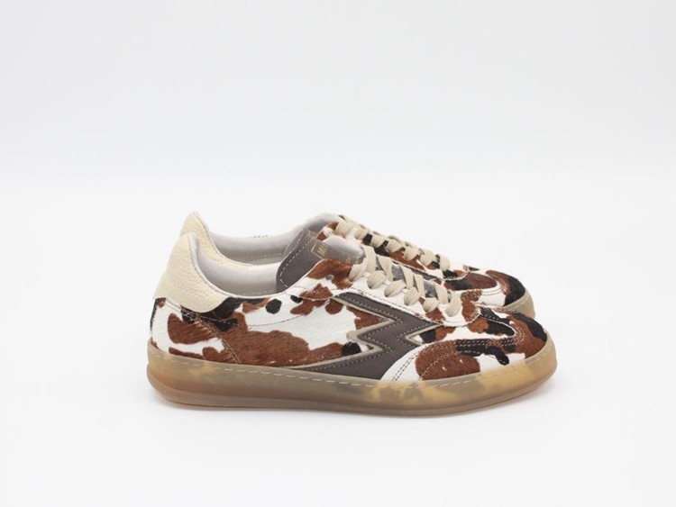 CL120 - MOA Sneakers cow