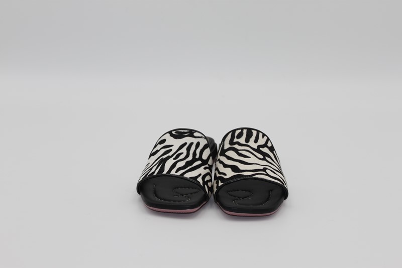 SAMU 10 ZEBRA - LORENZO MARI Ciabatta cavallino - immagine 3