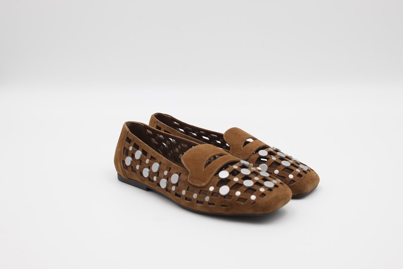 SS26-M-152702-003 - ASH Moc. bali cam borchie - immagine 2