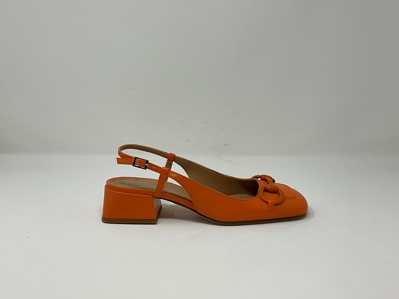 1953/23 - GEROLAMO QUAGLIA Chanel pelle morsetto t.40 - immagine 2