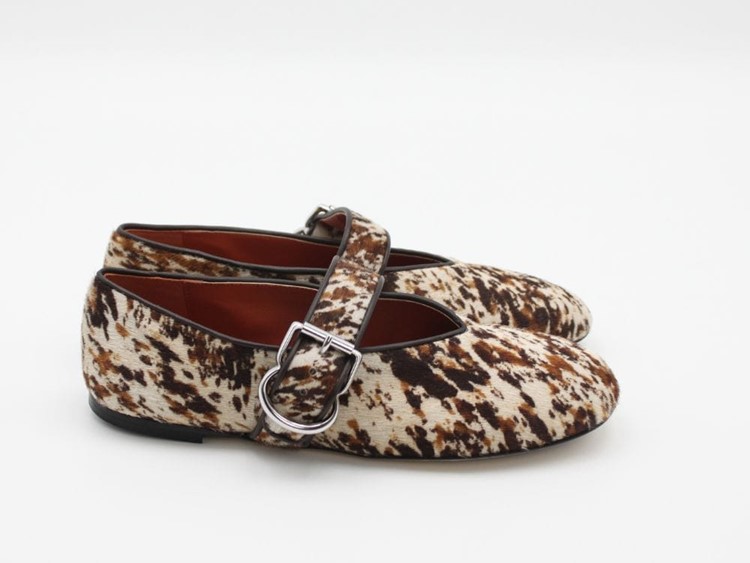 2902/POH - PROSPERINE Ballerina pony longhorn