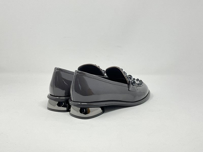 SJ502Q - JEANNOT Mocassino vernice borchie - immagine 4