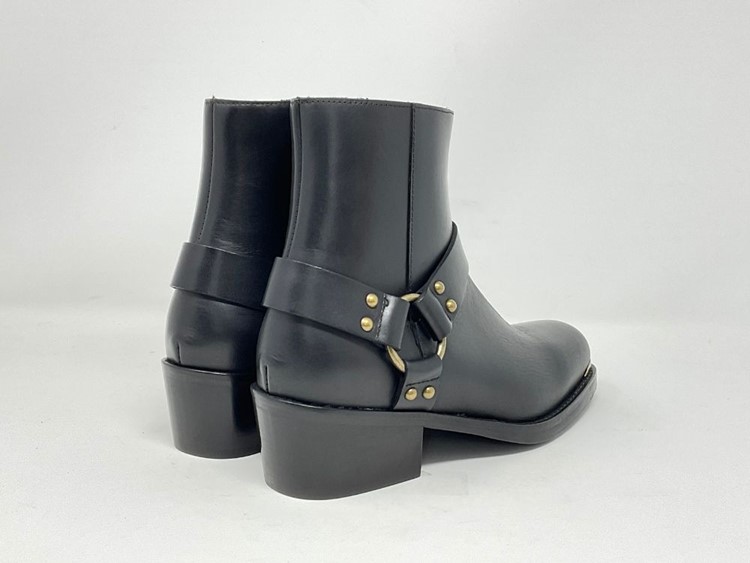 IRINA 30 - AMEBOOT Frye basso - immagine 4