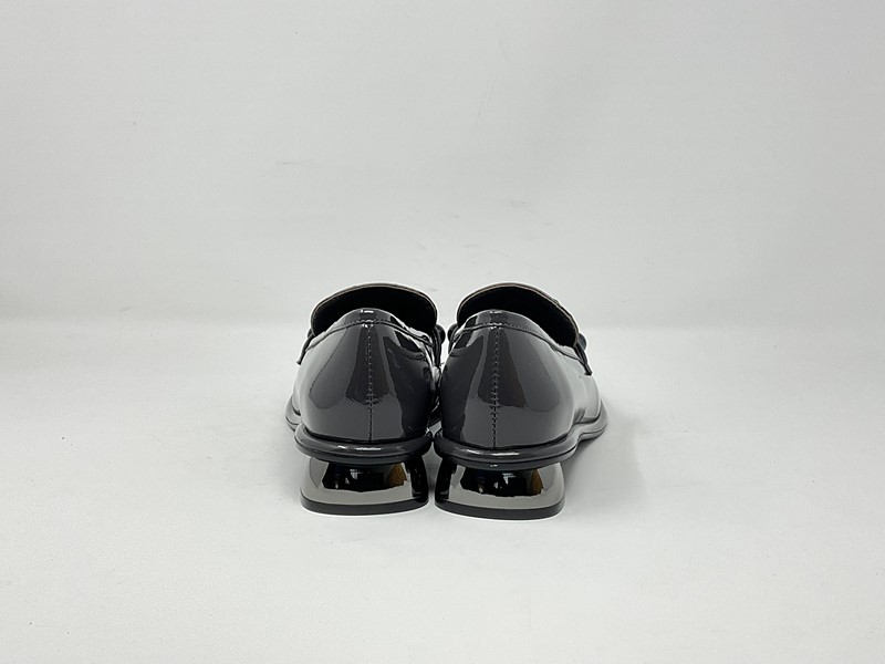 SJ502Q - JEANNOT Mocassino vernice borchie - immagine 5